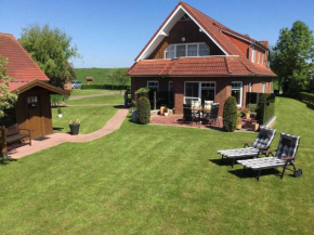 Ferienwohnungen Am alten Deich im Landhaus